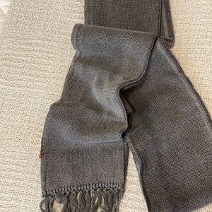 Vintage Distressed Era Era Knit Scarf